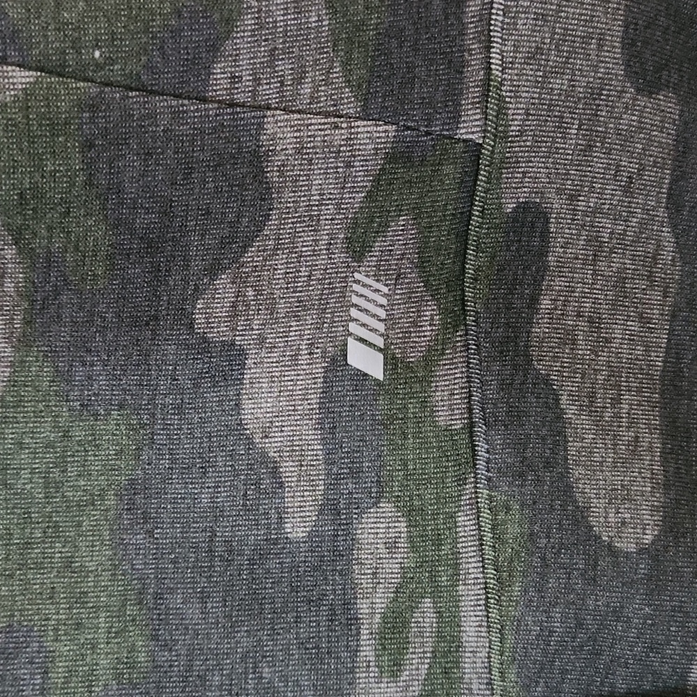 Amazon Essentials Fleece Active Shorts - Picture 6 of 15